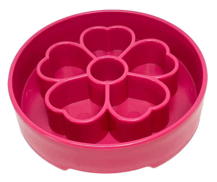 The eBowl enrichment slow feeder increases the challenge for your dog. The design features segments with varying heights, depths, and compartment sizes, making it more difficult than other slow feeders. Imitates natural eating conditions that encourage your dog's foraging instincts. Perfect for serving a variety of foods at one time.